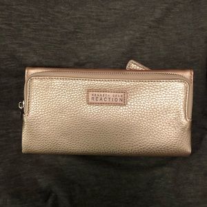 Kenneth Cole Reaction Rose Gold Trifold Wallet